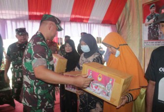 Kasdam XIV Hasanuddin saat baksos Akmil Angkatan 92