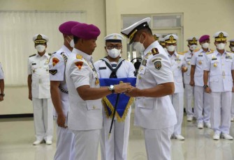 Kolonel Laut (P) Donny Suharto resmi jabat Danpuslatopsla