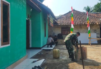 Dukungan Polsek Cibatu dalam Pelaksanaan Program TMMD 113 Kodim Purwakarta