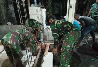 Rehab rumah warga di desa Grudo