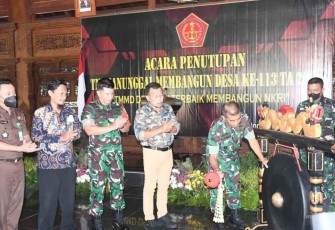 Pemukulan gong resmi pelaksanaan TMMD ke 113 Kodim 0802/Ponorogo berakhir