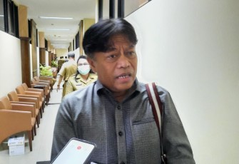 Anggota Komisi B DPRD Jatim Agus Dono Wibawanto usai melakukan hearing dengan Dinas Peternakan
