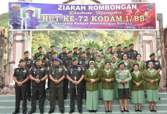 Ziarah rombongan Korem 023/KS di TMP Sibolga