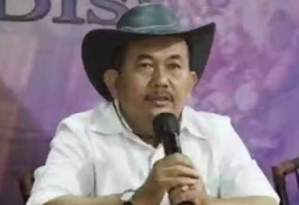Gandi Parapat saat menyampaikan apresiasi partai NasDem umumkan 3 Capres