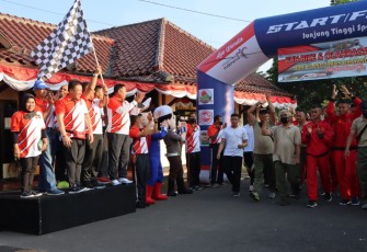 Olah raga bersama sambut HUT Bhayangkara di Salatiga