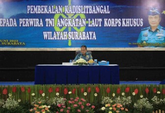 Kadislitbangal saat tatap muka dengan perwira khusus dan kotama di Jaka6