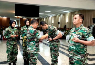 Pangdam Hasanuddin saat apel dansat bersama Kasad di Magelang