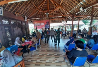 Serda Heri dampingi warga binaan vaksinasi booster