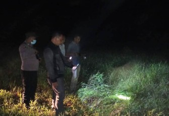Kapolsek Pantee Bidari saat Datangi TKP Pencurian Dengan Kekerasan.