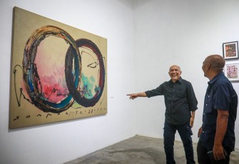 MenkopUKM saat membuka acara Yogya Annual Art 7 di Yogyakarta 