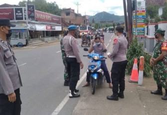 Sinergitas TNI-POLRI bantu atur lalu lintas di wilayah 