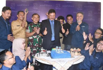 Danrem 081/DSJ bersama awak media