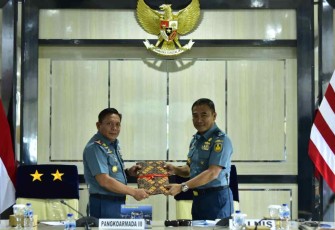 Pangkoarmada III menerima Taklimat Akhir Audit Kinerja Itjenal TA. 2022 