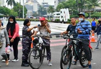 Sosialisasi car free day TNI AL
