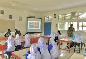 Sosialisasi bahaya narkoba di sekolah Angkasa