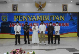 Kasdim saat penyambutan jamaah haji asal Madiun