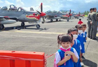 Static show lanud Sam Ratulangi menjadi sarana edukasi dirgantara masyarakat Sulut
