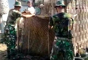 Tingkatkan Kualitas kesehatan masyarakat dengan membangun MCK