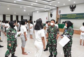 Kasdam Jaya saat pengecekan Casis Bintara PK TNI AD 