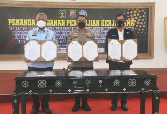Tejo Harwanto saat penandatanganan PKS perangi Narkoba