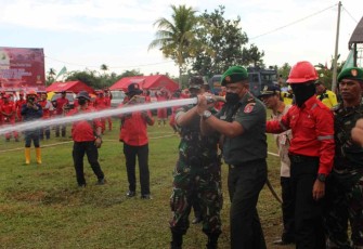 Serda Heri saat mengikuti simulasi pemadaman karhutla