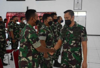 Danrem sambangi prajuritnya usai jam komandan di Makorem