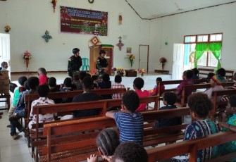  Kebahagiaan Jema’at Maranatha GKII bersama Satgas Yonif 405