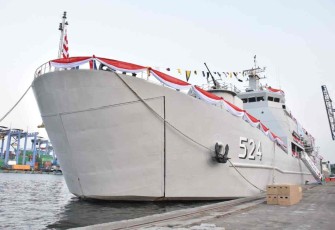 KRI Teluk Calang-524 