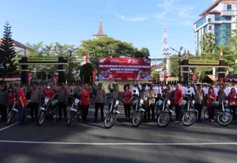 Makassar serahkan 12 unit motor