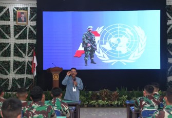 Penataran penerangan anggota Divif 2/Kostrad