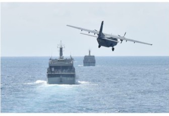 Serangan udara dalam Latopsratmin di perairan laut Jawa