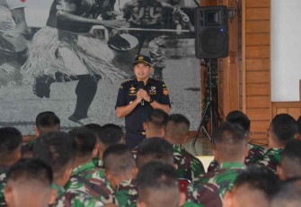Pembekalan untuk Satgas Pamtas Yonif 511 dan Yonif 725