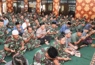 Doa bersama prajurit Kodim 0806/Trenggalek 
