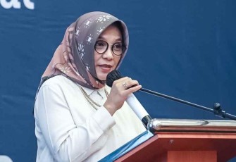 Deputy Kewirausahaan KemenkopUKM Siti Azizah saat menutup workshop PKN di Surabaya. Kamis (6/10) 