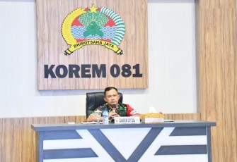 Danrem 081/DSJ Kolonel Inf Deni Rejeki 