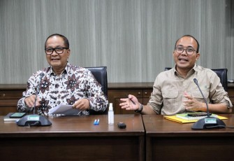 SeskemenkopUKM Arif Rahman bersama Tim Independen Kasus TPKS Fiza Damanik
