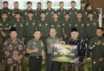 Penyambutan Tim Piala Kasad Liga Santri