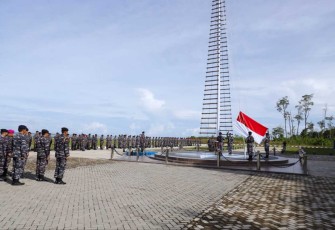 Upacara bendera 17-an Koarmada III 