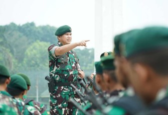Pangdiv 2 Kostrad Mayjen TNI Syafrial 