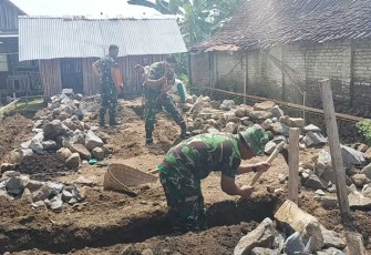 Bantu masyarakat bangun rumah 
