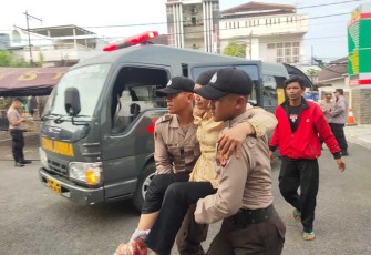 Evakuasi korban bencana gempa bumi kabupaten Cianjur 