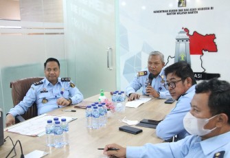 Tejo Harwanto saat memberikan pengarahan Rapat Kerja Tingkat Wilayah Tahun 2022