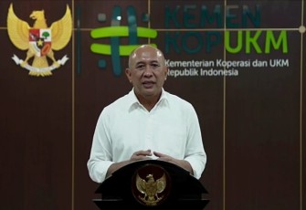 Menteri Teten Masduki saat membuka Nusantara Festival UMKM 2022 secara virtual di Jakarta Rabu (7/12)