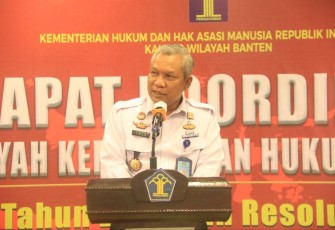 Tejo Harwanto saat memberikan 7 Resolusi Kemenkumham Banten tahun 2023 di Aston Anyer Beach Hotel, Serang. Rabu (7/12) 