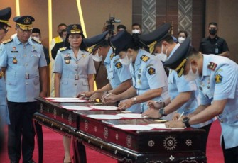 Menkumham RI Yasonna H Laoly saat lantik pimpinan tinggi Pratama di Jakarta 