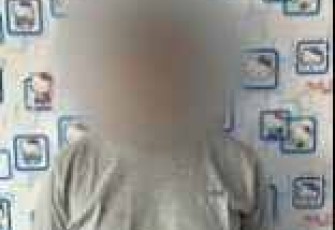 NI (38) tersangka rekam tetangga mandi