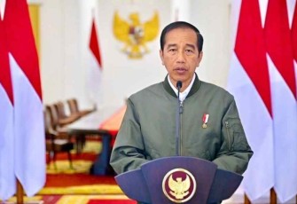 Presiden Joko Widodo saat memberikan keterangan pers tragedi Kanjuruhan Malang di istana Bogor. Minggu (2/10)