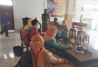 Pelayanan vaksinasi Covid-19 di wilayah desa binaan
