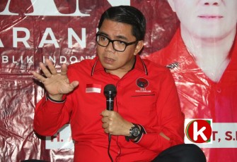Politisi Partai Demokrasi Indonesia Perjuangan (PDIP) Arteria Dahlan. (foto : ADC untuk Klikwarta.com)