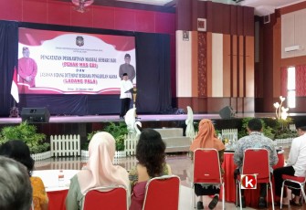 Walikota Blitar Santoso Berikan Sambutan pada Acara Program Penak Mas Edi milik Dispendukcapil Kota Blitar dan Ladang Pala milik Pengadilan Agama Blitar (foto : Faisal NR / Klikwarta.com)